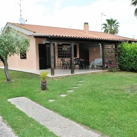 Holiday home Barbie 400 Mt Dal Mare Lido Di Fondi